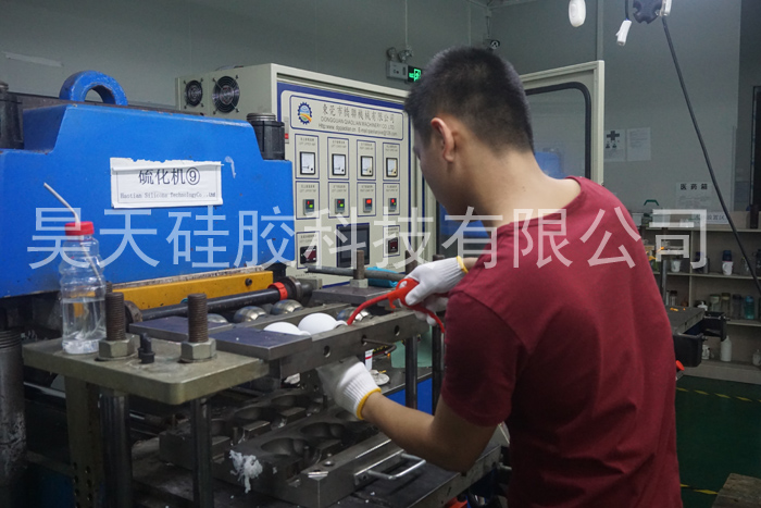 硅膠套生產(chǎn)廠家