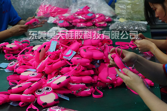 硅膠零錢(qián)包_硅膠制品定制